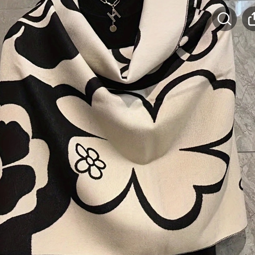 Scarf or Wrap NWT in Black & White Camilla Floral Theme Faux Cashmere - Picture 2 of 4